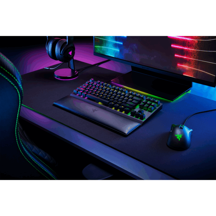 Razer Ergonomic Wrist Rest for Tenkeyless Keyboards - Image 4