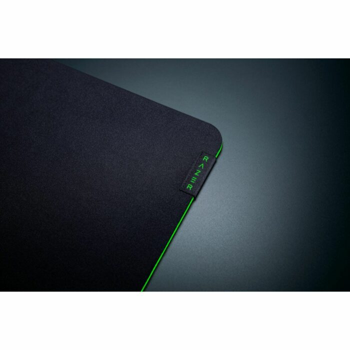 Razer Gigantus V2 Large, Soft Gaming Mouse Mat - Black - Image 3