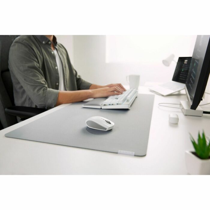 Razer Pro Glide XXL, Soft Productivity Mouse Mat - Grey - Image 3