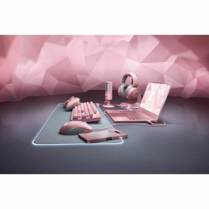 Razer Goliathus Extended Chroma, Soft Gaming Mouse Mat with Chroma - Quartz - Image 2