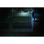 Razer Huntsman V2 Tenkeyless - Optical Gaming Keyboard (Clicky Purple Switch) - Image 4